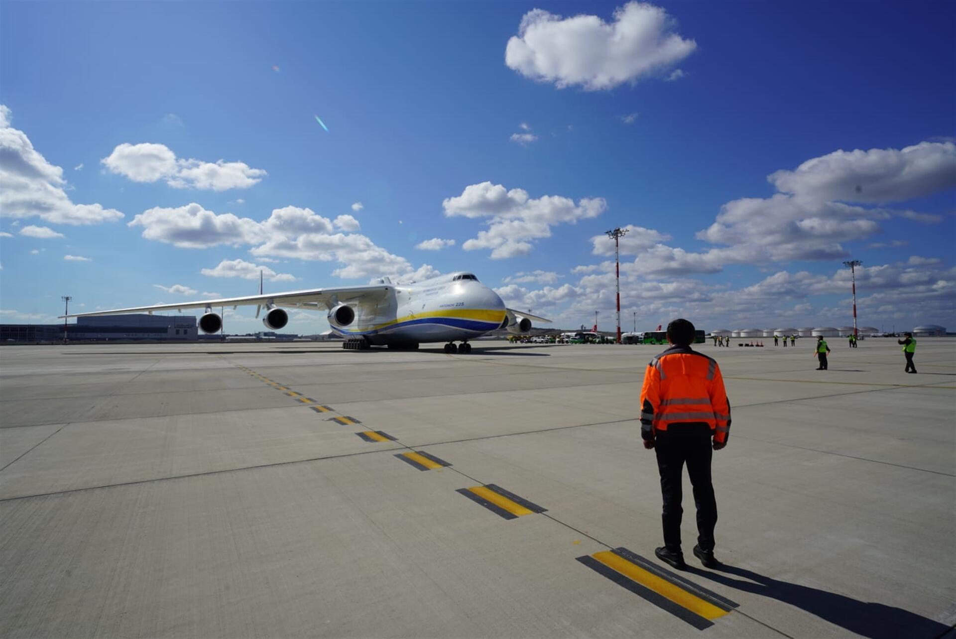 Son Dakika Havacılık Haberleri | Türk Hava Yolları, Pegasus, Sunexpress, Corendon, Havacılık, Havayolları, Havalimanları, Havaalanları, THY, Hostes, Pilot, Uçak, Kabin memuru, SHGM, DHMİ 615c2a324e3fe01788cf43bb