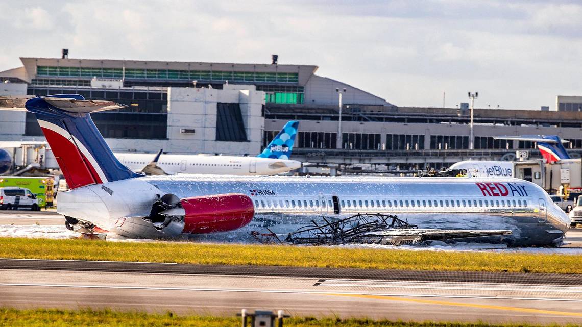 Son Dakika Havacılık Haberleri | Türk Hava Yolları, Pegasus, Sunexpress, Corendon, Havacılık, Havayolları, Havalimanları, Havaalanları, THY, Hostes, Pilot, Uçak, Kabin memuru, SHGM, DHMİ MIA 102PlaneMIA21NEWPPP