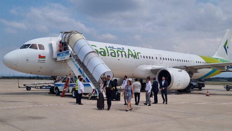 Umman'da Pasta Kesildi, Yenişehir'de Törenle Karşılandı — Airline Haber TÜRK HAVA YOLLARI, PEGASUS,HAVACILIK,HAVACILIK HABERLERİ,SON DAKİKA