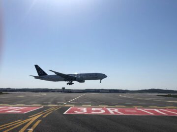 Son Dakika Havacılık Haberleri | Türk Hava Yolları, Pegasus, Sunexpress, Corendon, Havacılık, Havayolları, Havalimanları, Havaalanları, THY, Hostes, Pilot, Uçak, Kabin memuru, SHGM, DHMİ FYW1nJhWAAEK85p