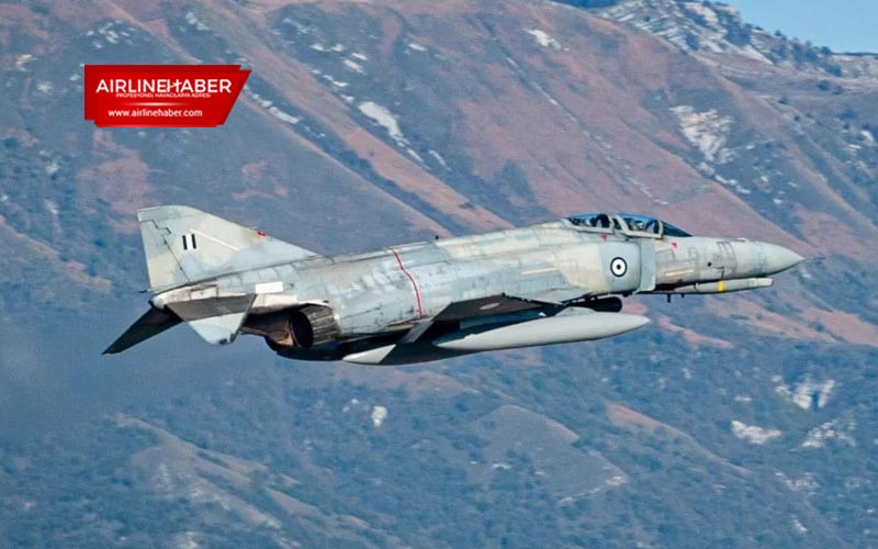 Yunanistan’da-F-4-savaş-uçağı-düştü