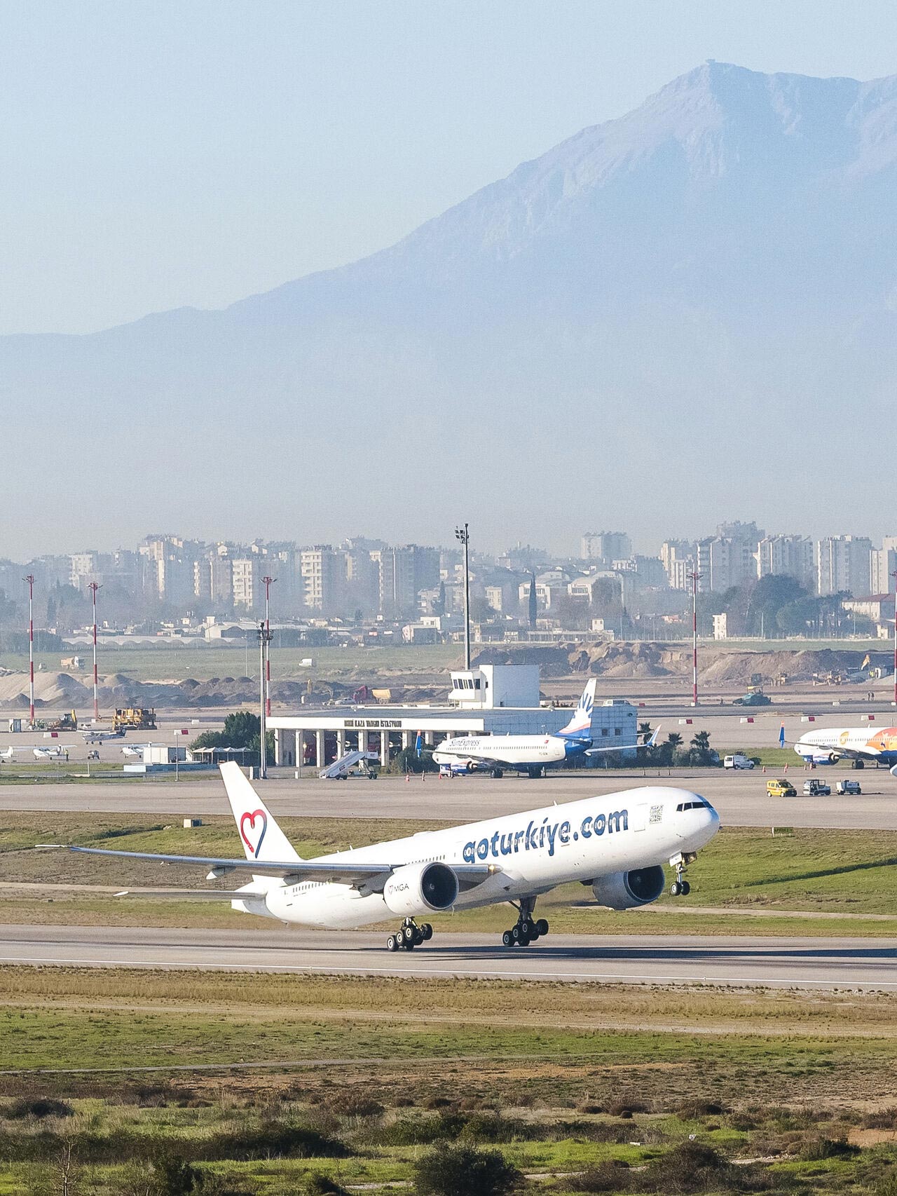 Son Dakika Havacılık Haberleri | Türk Hava Yolları, Pegasus, Sunexpress, Corendon, Havacılık, Havayolları, Havalimanları, Havaalanları, THY, Hostes, Pilot, Uçak, Kabin memuru, SHGM, DHMİ mavigok3