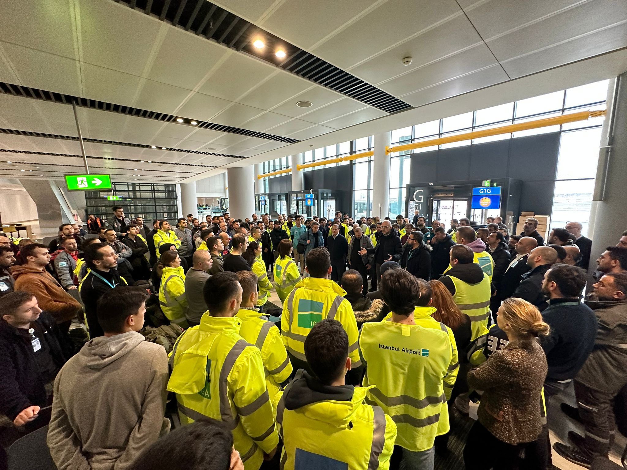 Son Dakika Havacılık Haberleri | Türk Hava Yolları, Pegasus, Sunexpress, Corendon, Havacılık, Havayolları, Havalimanları, Havaalanları, THY, Hostes, Pilot, Uçak, Kabin memuru, SHGM, DHMİ FoXTBHaXwAAX9 h