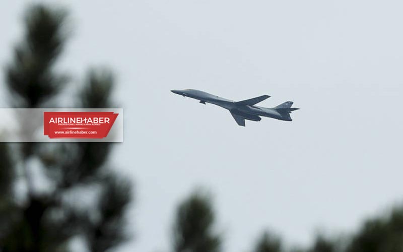 B-1B Lancer