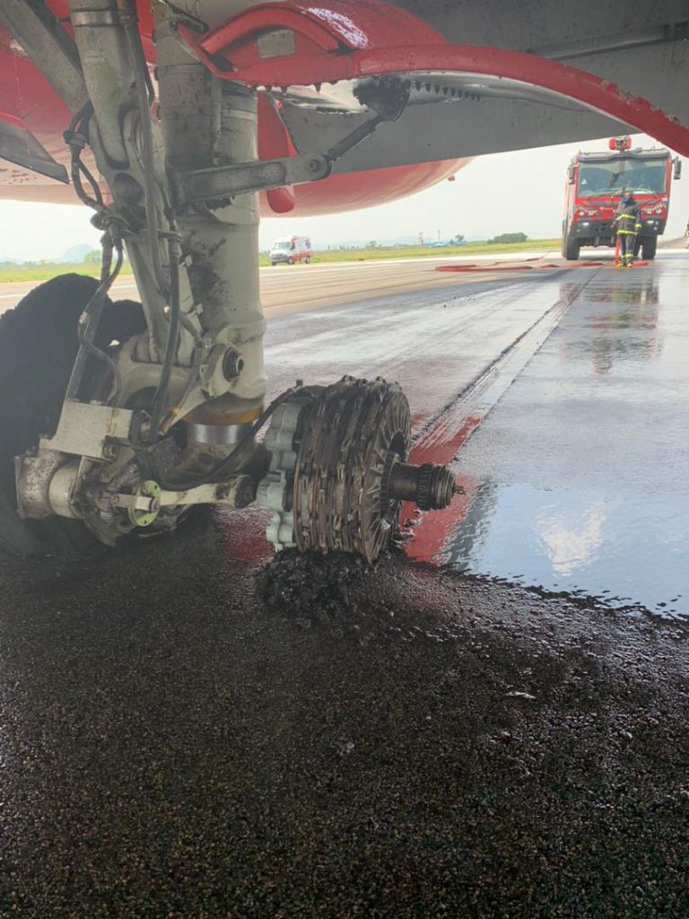 Son Dakika Havacılık Haberleri | Türk Hava Yolları, Pegasus, Sunexpress, Corendon, Havacılık, Havayolları, Havalimanları, Havaalanları, THY, Hostes, Pilot, Uçak, Kabin memuru, SHGM, DHMİ FvisxnYXgAExiY3