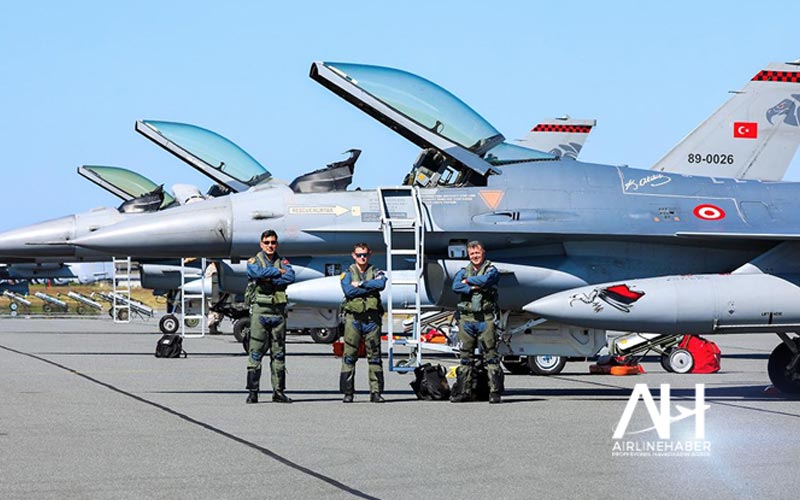 Air Defender tatbikatına katılan Türk pilotlar takdir topladı