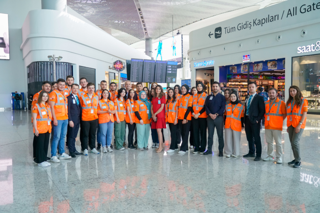 Son Dakika Havacılık Haberleri | Türk Hava Yolları, Pegasus, Sunexpress, Corendon, Havacılık, Havayolları, Havalimanları, Havaalanları, THY, Hostes, Pilot, Uçak, Kabin memuru, SHGM, DHMİ 1690274137 IGA4174