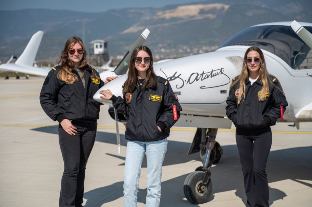 Son Dakika Havacılık Haberleri | Türk Hava Yolları, Pegasus, Sunexpress, Corendon, Havacılık, Havayolları, Havalimanları, Havaalanları, THY, Hostes, Pilot, Uçak, Kabin memuru, SHGM, DHMİ aw167831 01