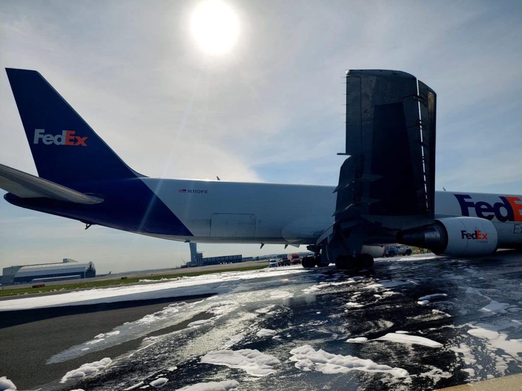 Son Dakika Havacılık Haberleri | Türk Hava Yolları, Pegasus, Sunexpress, Corendon, Havacılık, Havayolları, Havalimanları, Havaalanları, THY, Hostes, Pilot, Uçak, Kabin memuru, SHGM, DHMİ kaza2