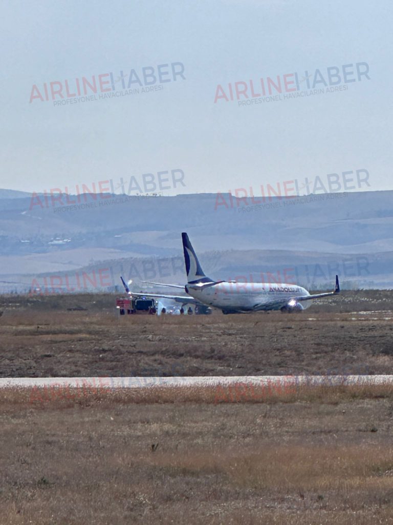 Son Dakika Havacılık Haberleri | Türk Hava Yolları, Pegasus, Sunexpress, Corendon, Havacılık, Havayolları, Havalimanları, Havaalanları, THY, Hostes, Pilot, Uçak, Kabin memuru, SHGM, DHMİ anadolujet1