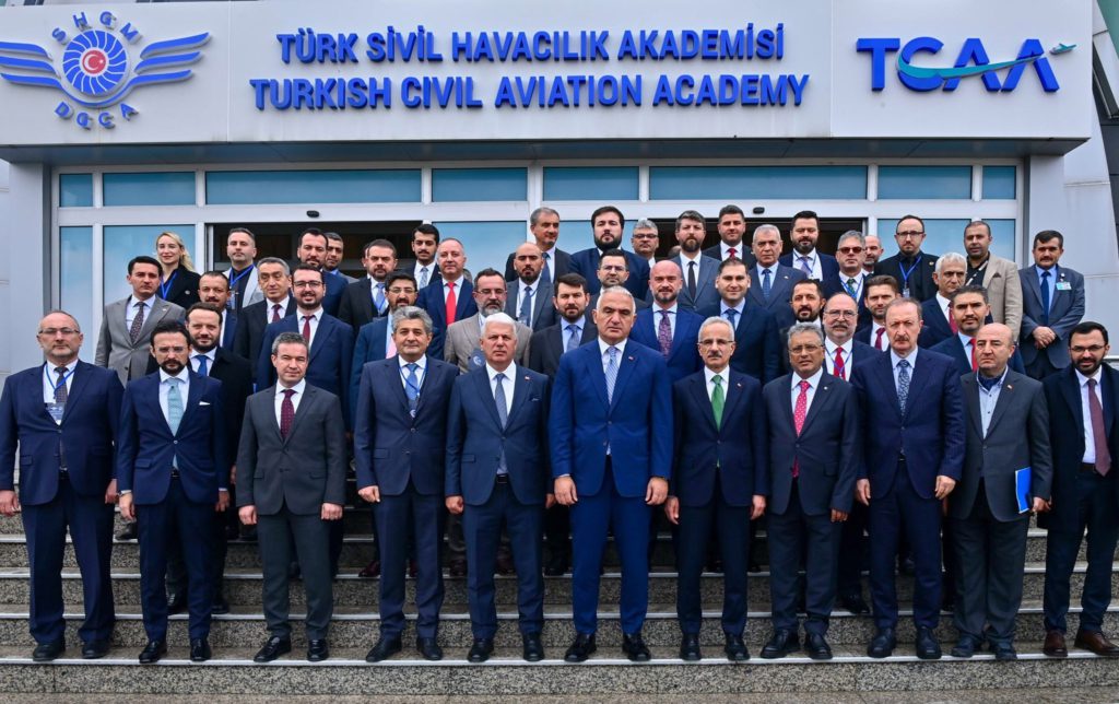 Son Dakika Havacılık Haberleri | Türk Hava Yolları, Pegasus, Sunexpress, Corendon, Havacılık, Havayolları, Havalimanları, Havaalanları, THY, Hostes, Pilot, Uçak, Kabin memuru, SHGM, DHMİ iga1